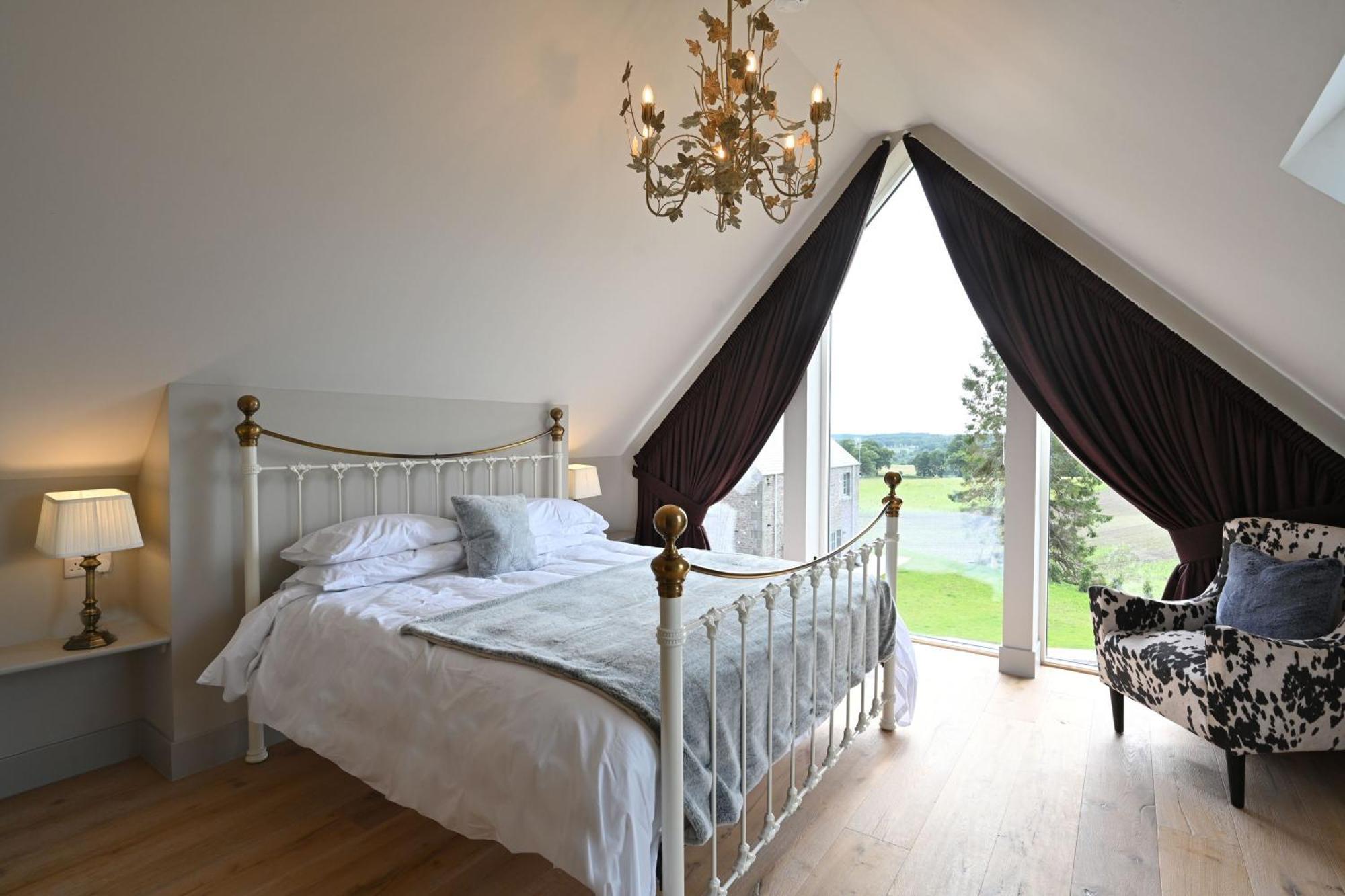 Milton Farm Villa Buchanty Bagian luar foto