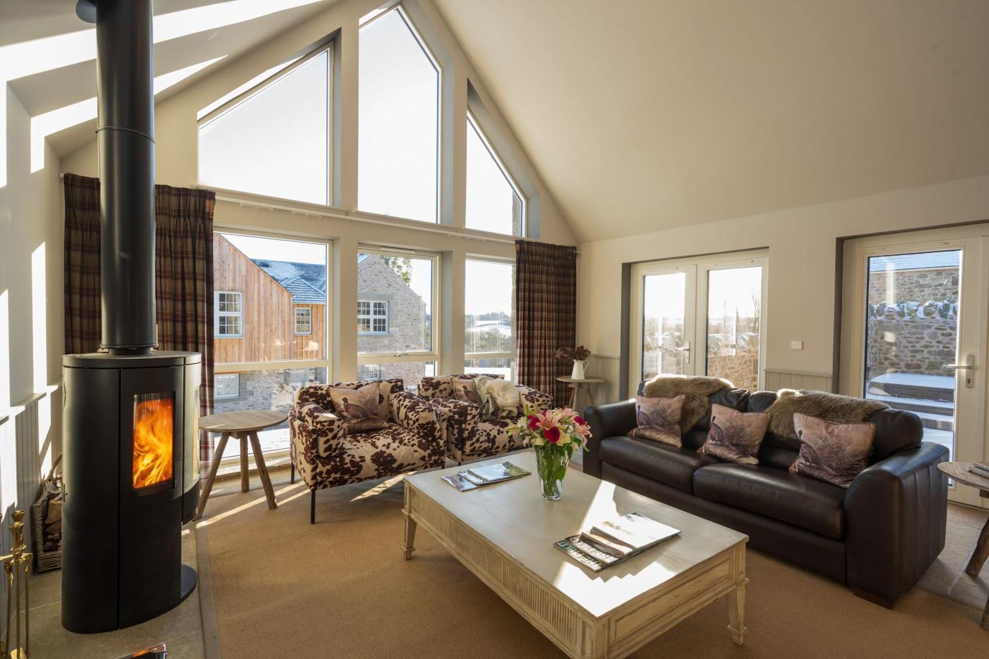 Milton Farm Villa Buchanty Bagian luar foto